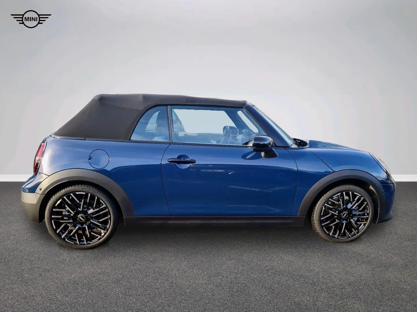 MINI Cooper C Cabrio Favoured Trim Blauw - 2