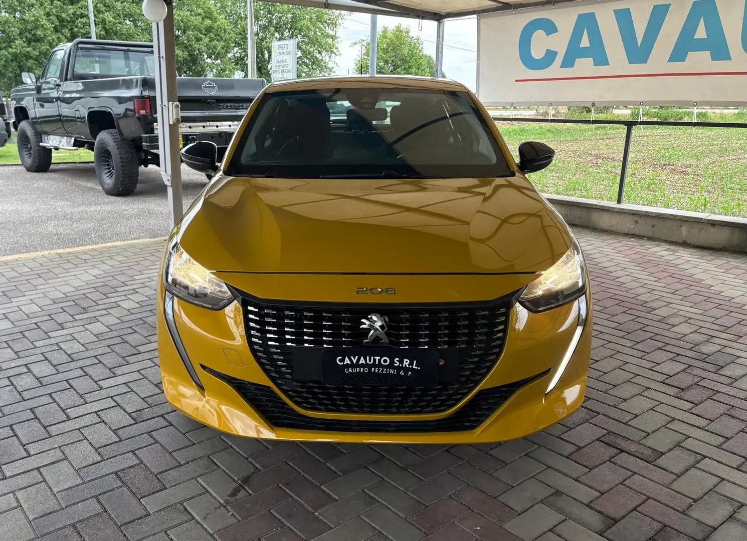 Peugeot 208 PureTech 100 Stop&Start 5 porte Active Giallo - 2