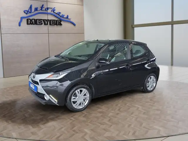 Toyota Aygo 1.0 x-play Kamera/Alu/WR/Temp.
