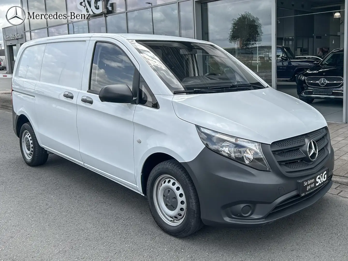 Mercedes-Benz Vito 109 BlueTEC Kasten Kompakt AHK+Holzfußboden Alb - 2