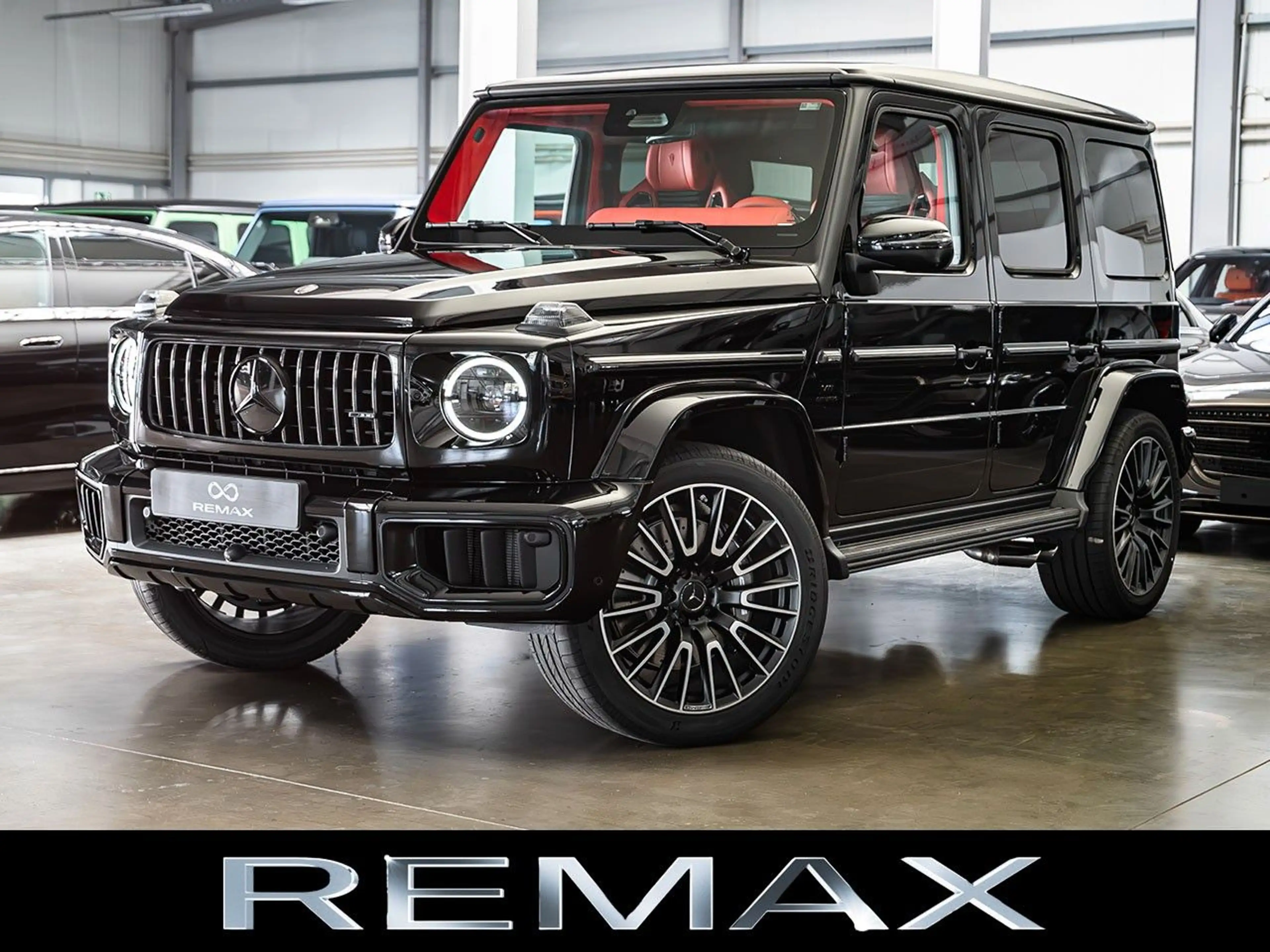 Mercedes-Benz G 63 AMG / FULL CARLEX RED SPORT SEATS / 2027