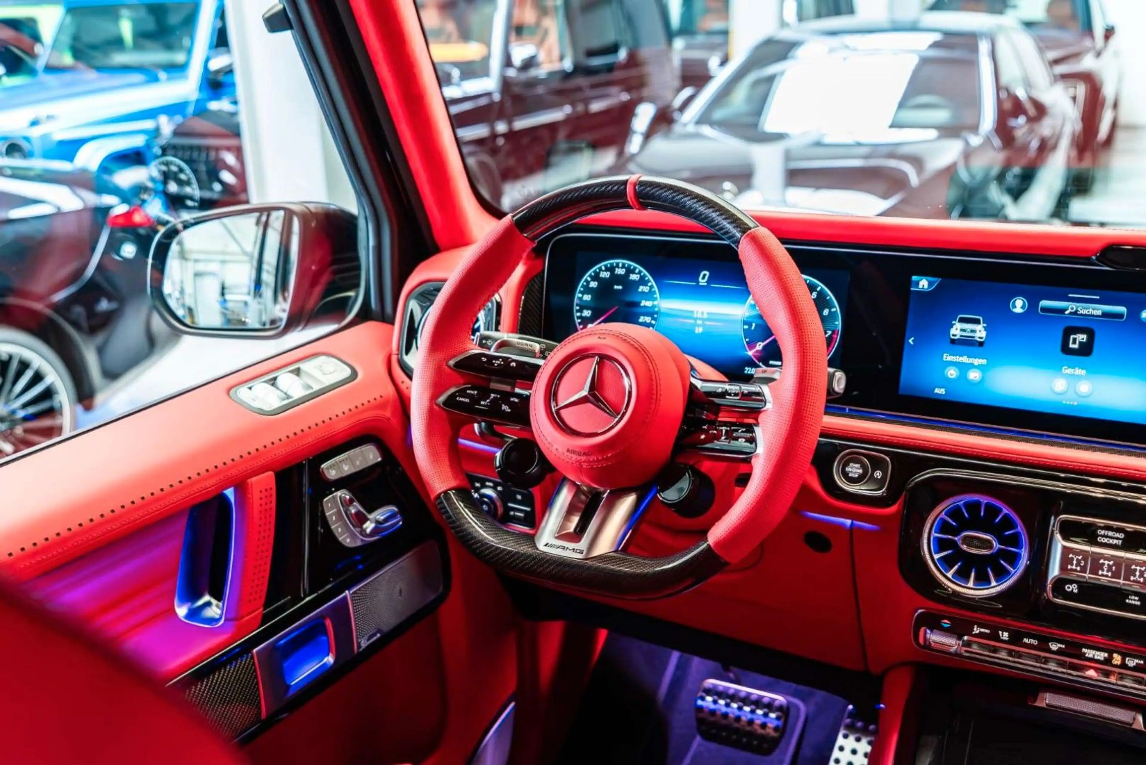 Mercedes-Benz G 63 AMG / FULL CARLEX RED SPORT SEATS / 2027 — photo 12