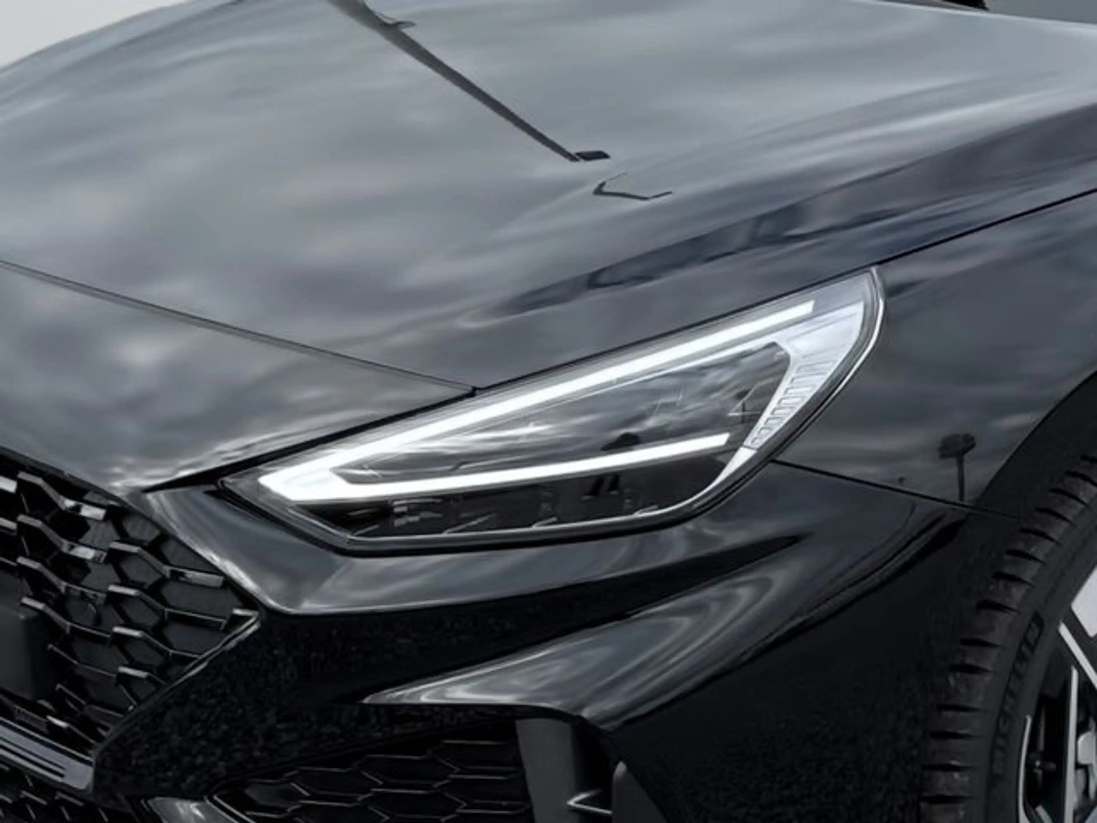 Hyundai i30 Mild-Hybrid 1.5 Turbo (+48V) 7-DCT N Line LED Spor — photo 5