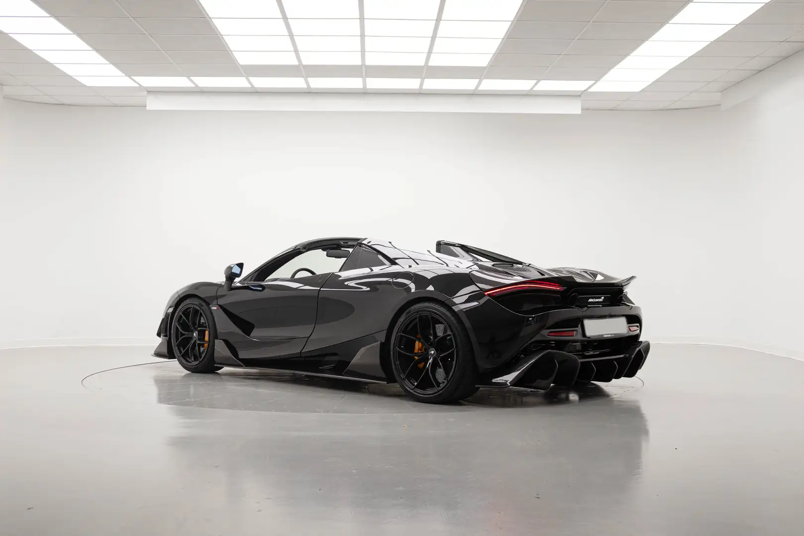 McLaren 720S Spider Nero - 2