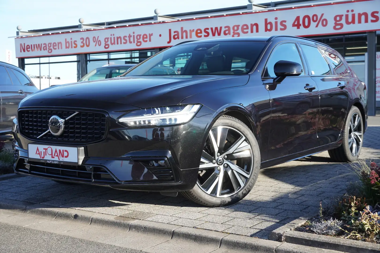 Volvo V90 V 90 Mild-Hybrid LED Navi Totwinkel Keyless Noir - 2