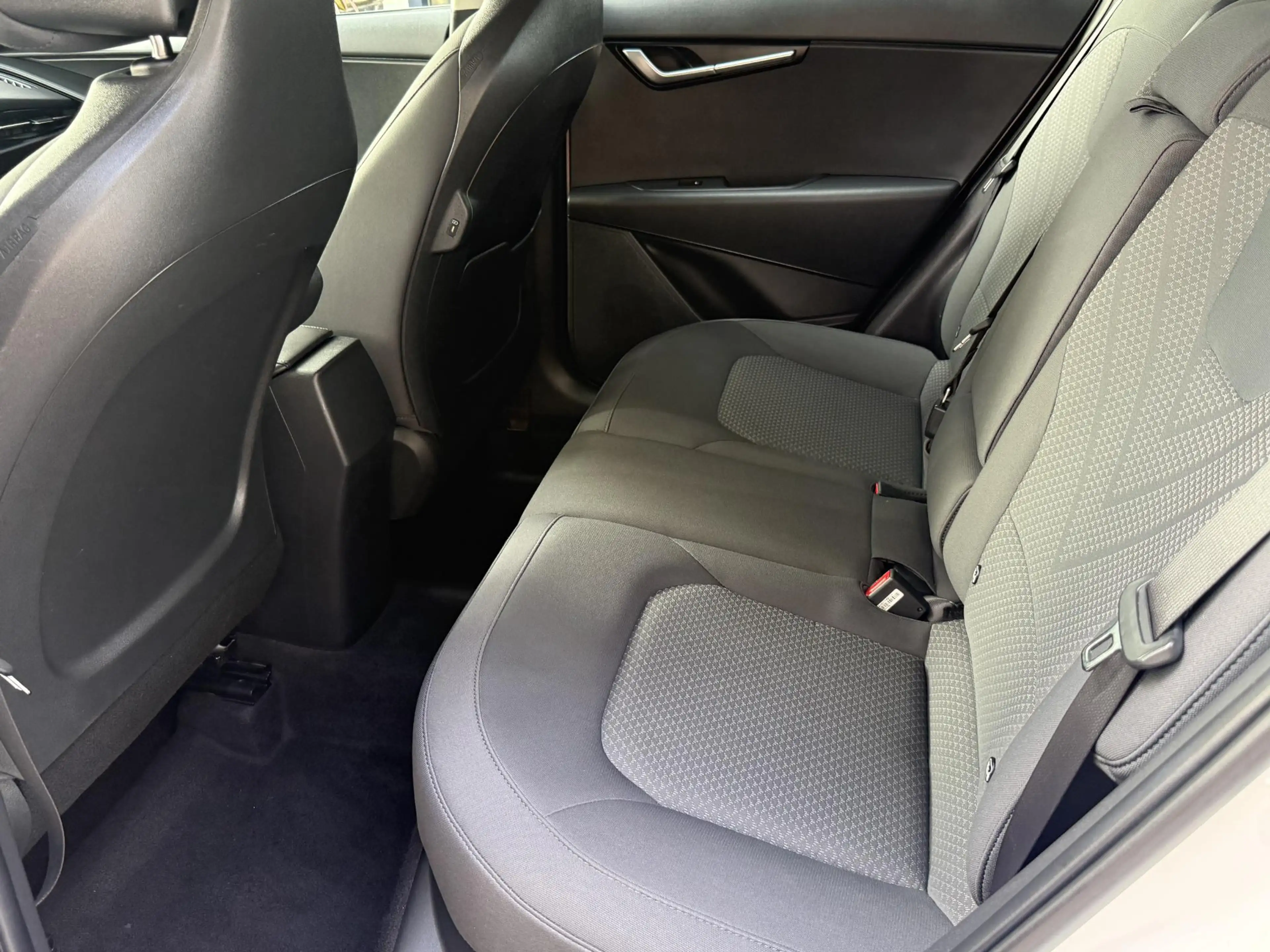 Kia Niro 1.6 GDi Hybrid PHEV | Navigatie via Apple Carplay — photo 29
