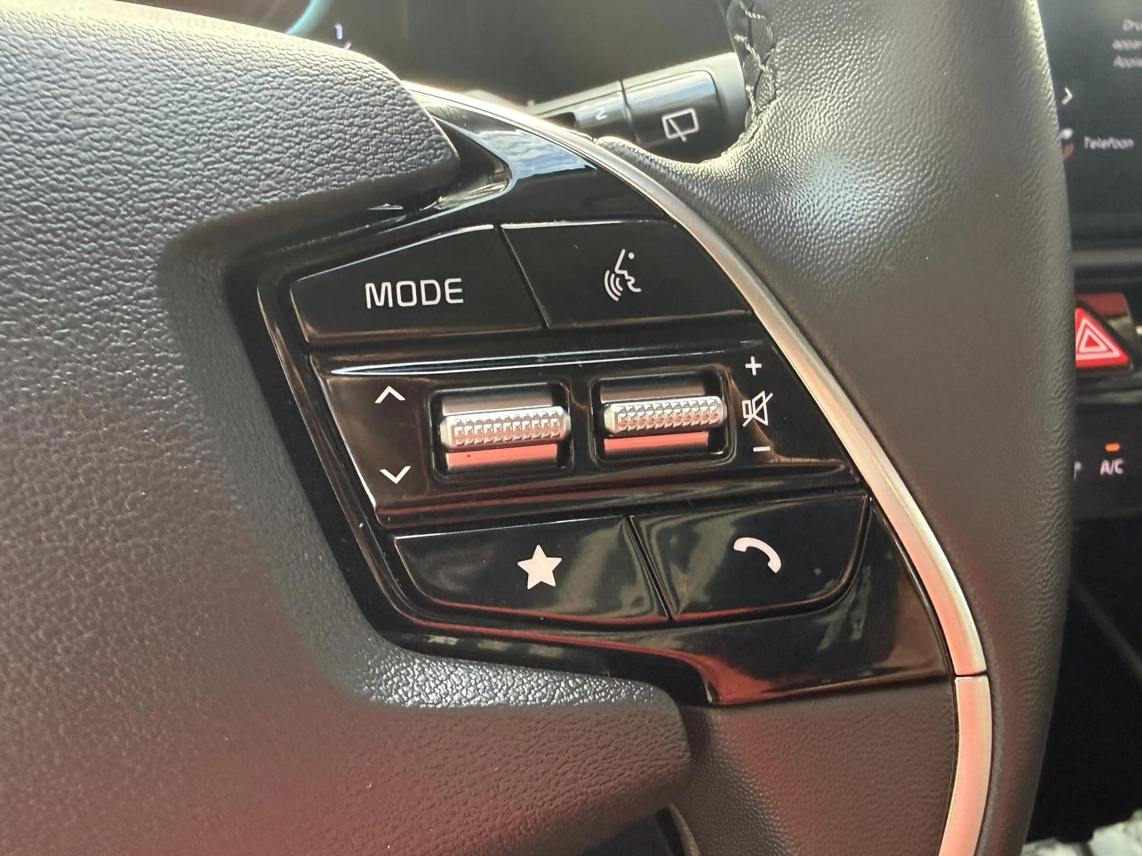 Kia Niro 1.6 GDi Hybrid PHEV | Navigatie via Apple Carplay — photo 22