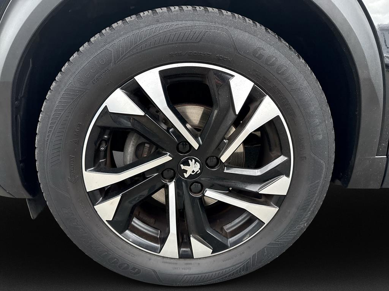 Peugeot 2008 Neuer 2008 GT PureTech 130 EAT8 — photo 9