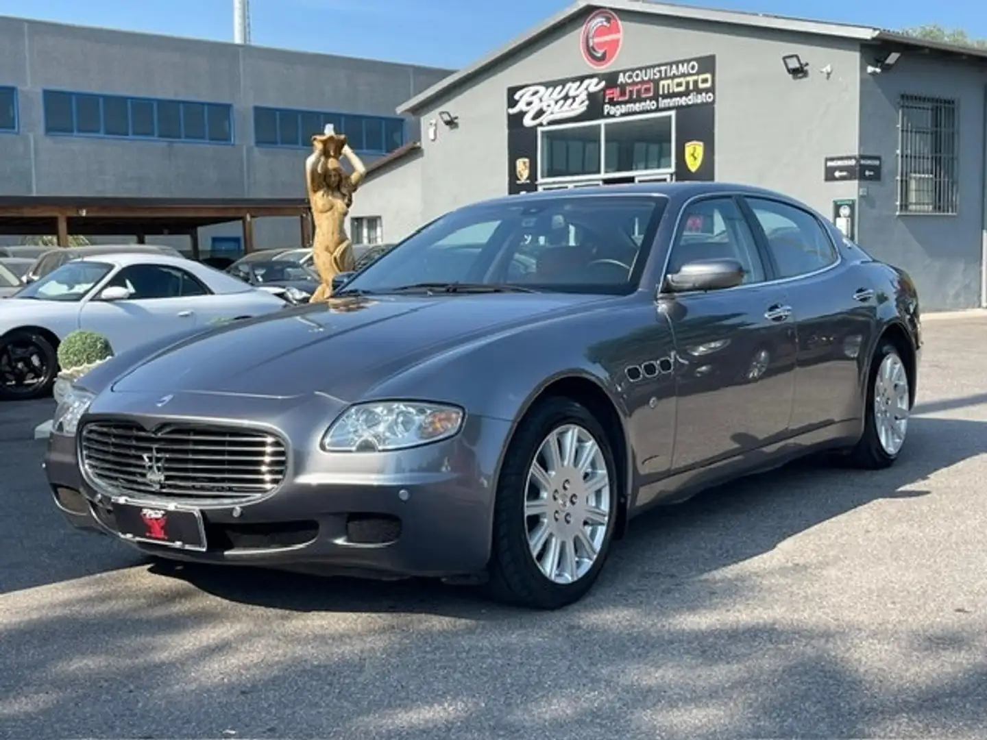 Maserati Quattroporte 4.2 V8 Executive GT Gris - 1
