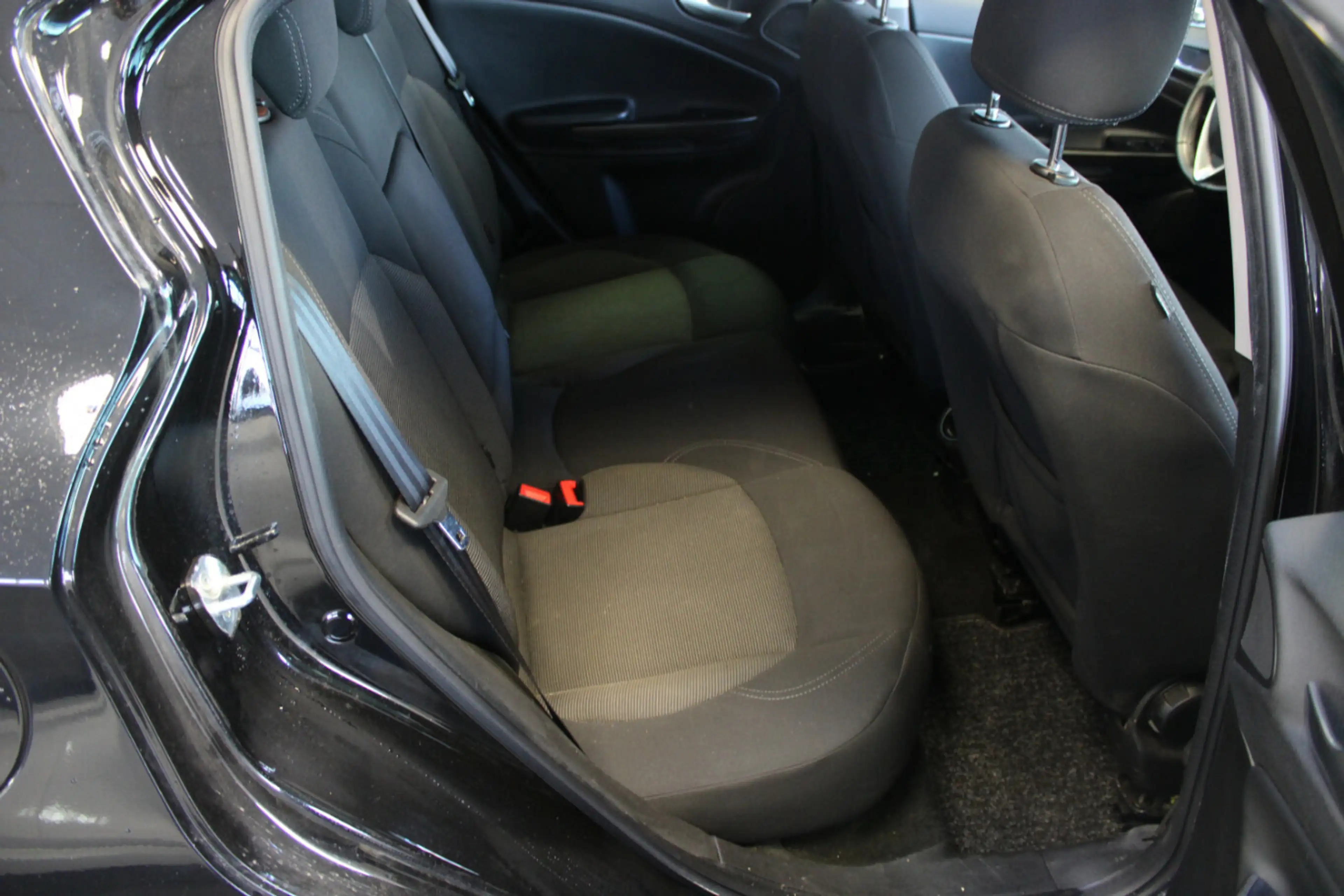 Alfa Romeo Giulietta 1.4 TB 16V Multair TCT Turismo — photo 4