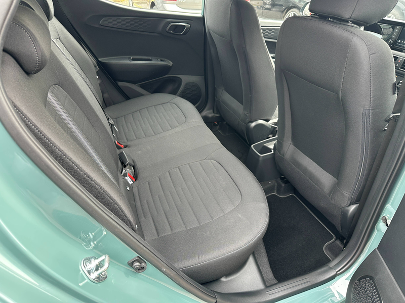 Hyundai i10 1.0i, CARPLAY-ANDROID / CAMERA / 347 KM!! — photo 9