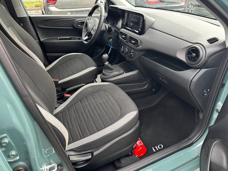 Hyundai i10 1.0i, CARPLAY-ANDROID / CAMERA / 347 KM!! — photo 8