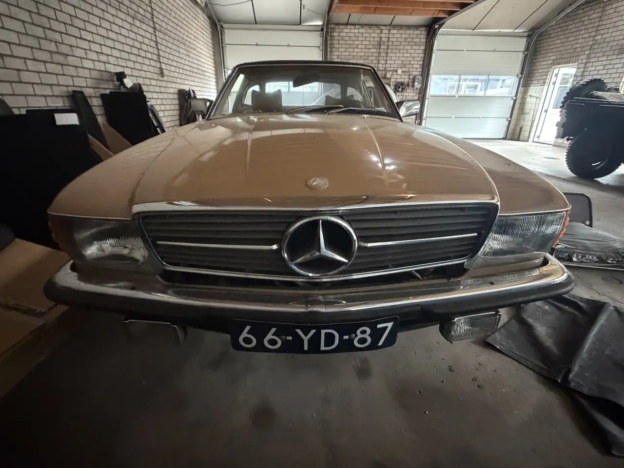Mercedes-Benz SL 450 V8 | 1977 Hardtop Historie Nieuwstaat schuurvondst, foto 4