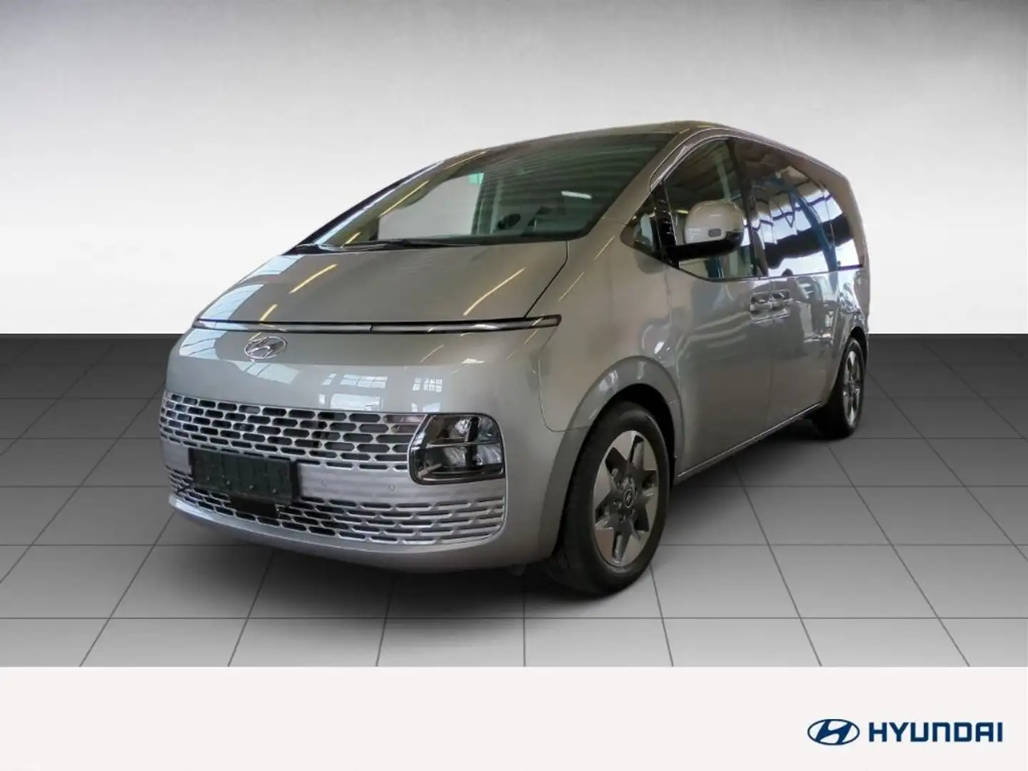 Hyundai STARIA CRDi 2WD AT PRIME 9-Sitz el.ST+HK 360°AHK Silber - 1