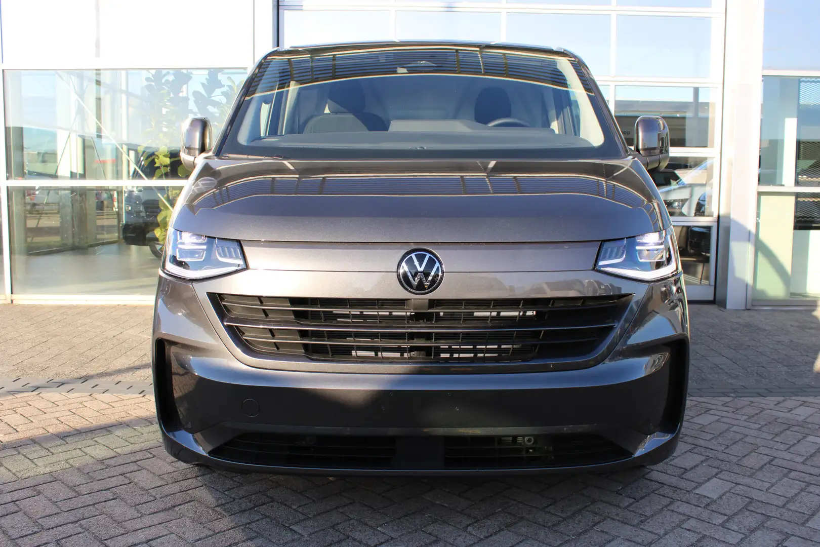 Volkswagen Transporter BPM VRIJ | Bulli | 2.0 TDI 170PK | L1 | Navi | Cru Grigio - 2
