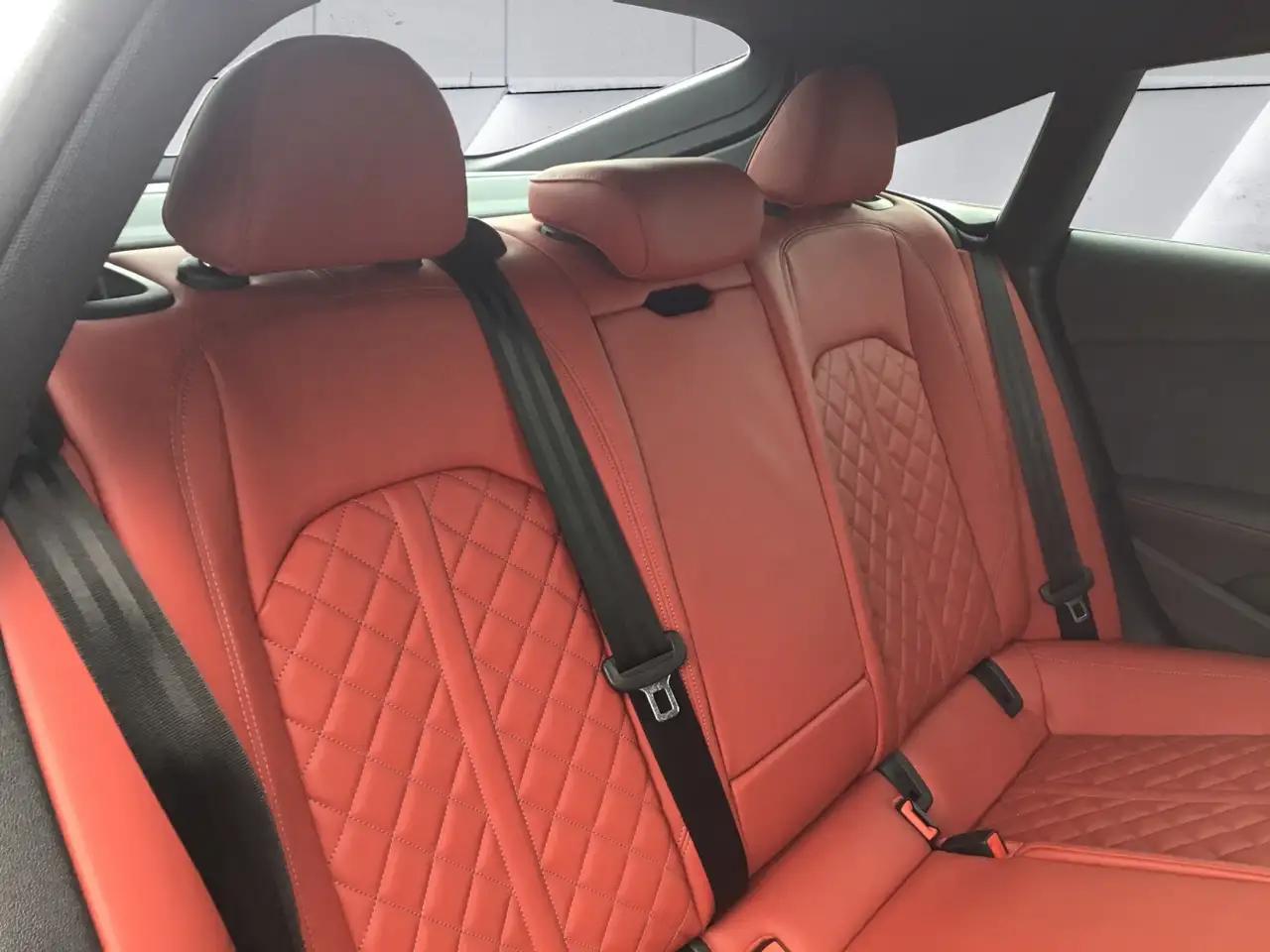 Audi S5 снимка Audi S5