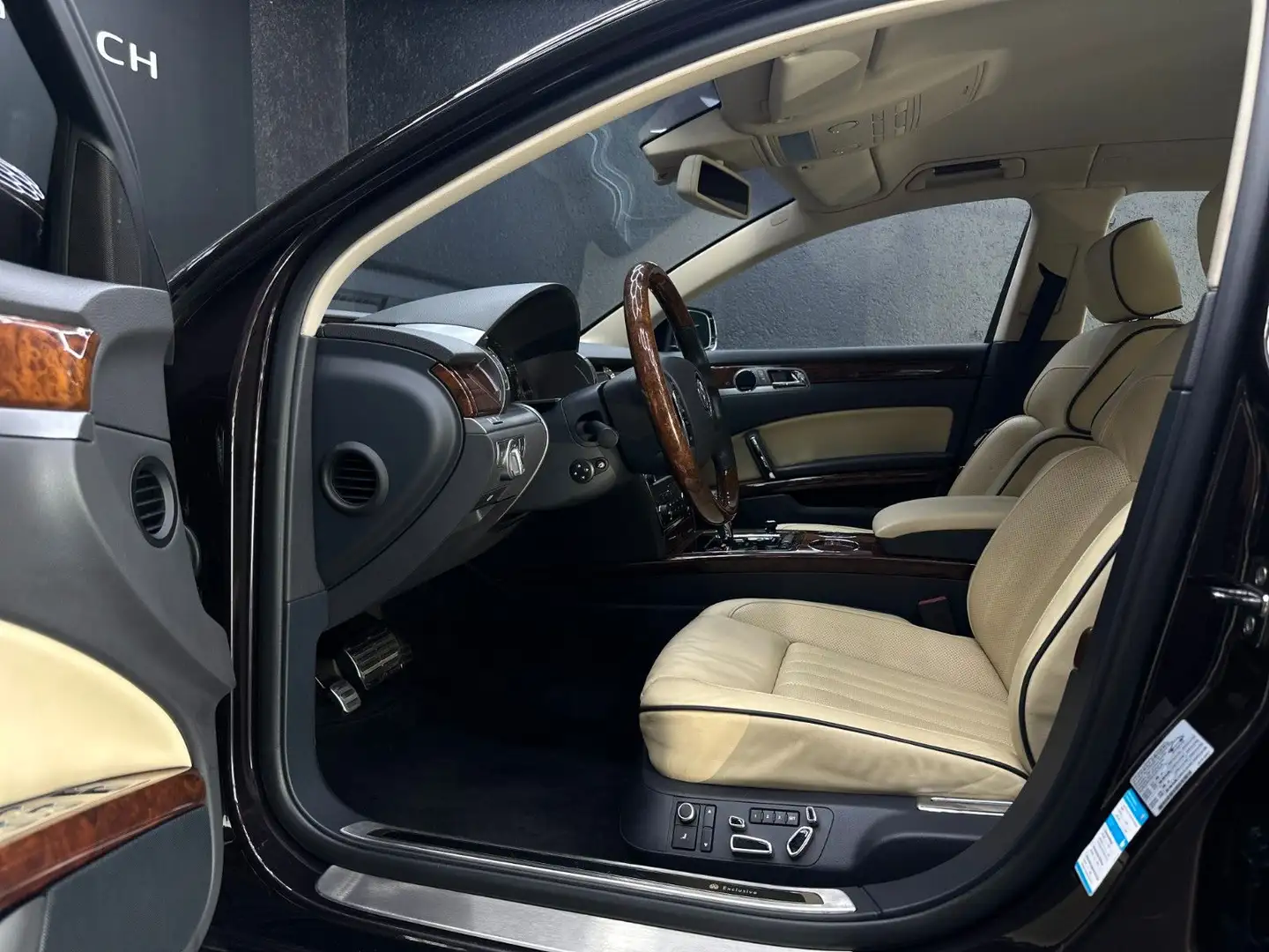 Volkswagen Phaeton V8 4M*GP4*EXCLUSIVE*18-WEGE*KEYL*KAMERA Violett - 2