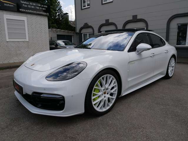 Porsche Panamera Limousine In Weiss Als Gebrauchtwagen In Mulheim Fur 1 950