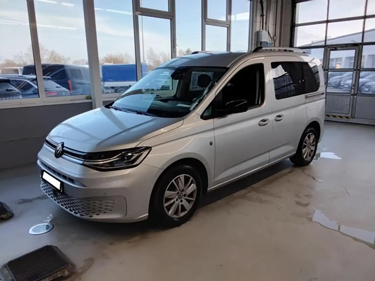Volkswagen Caddy 1.5TSI DSG Life LED+ACC+AHK+KAMERA+++ Silber - 2