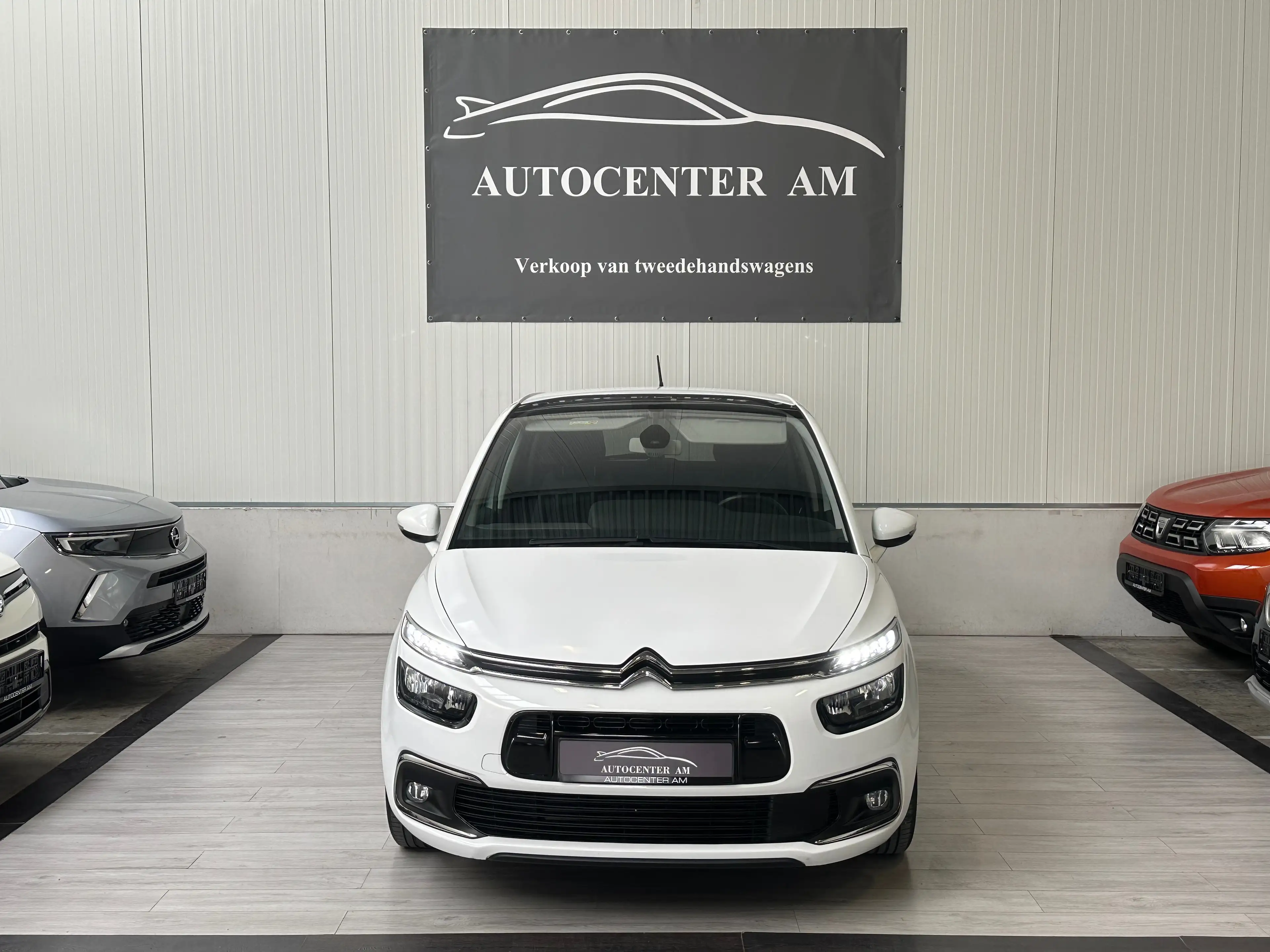 Citroen C4 SpaceTourer 1.5 BlueHDi GPS CarPlay** Cam** Cruise — photo 2