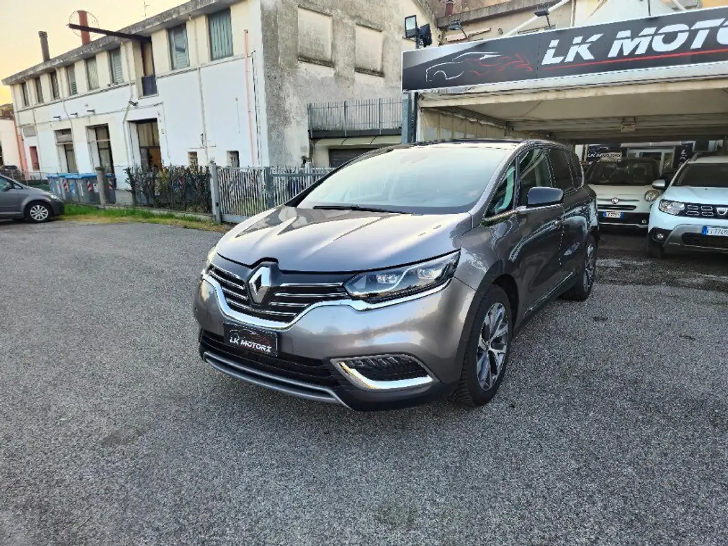 Renault Espace Espace dCi 160CV EDC Energy Intens 7 POSTI FULL Grigio - 2