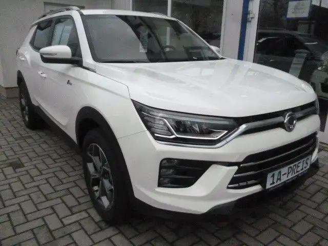 SsangYong Korando Schalter Plus Edition LED LMF PDC