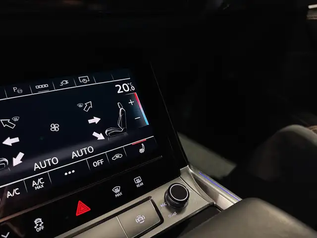 Audi E-Tron view 9