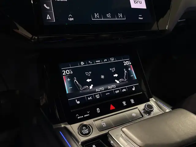 Audi E-Tron view 23