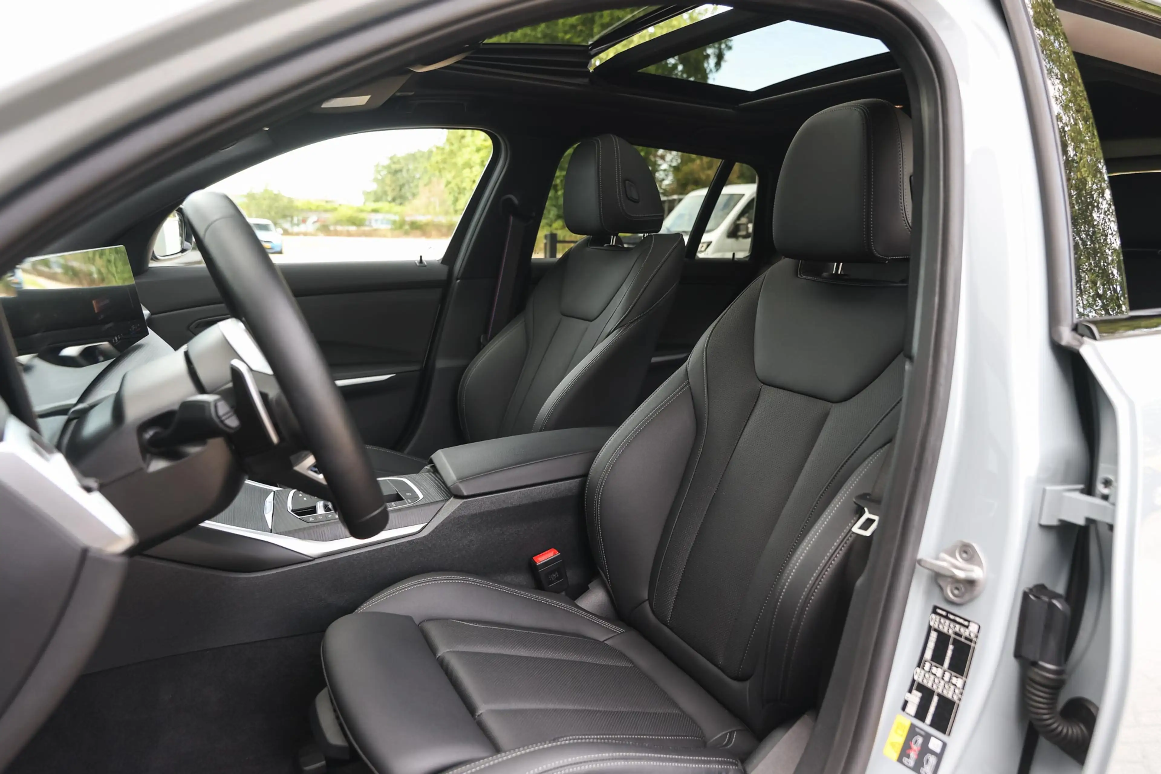 BMW 330 3 Serie Touring 330e M Sport Automaat / Trekhaak / — photo 10