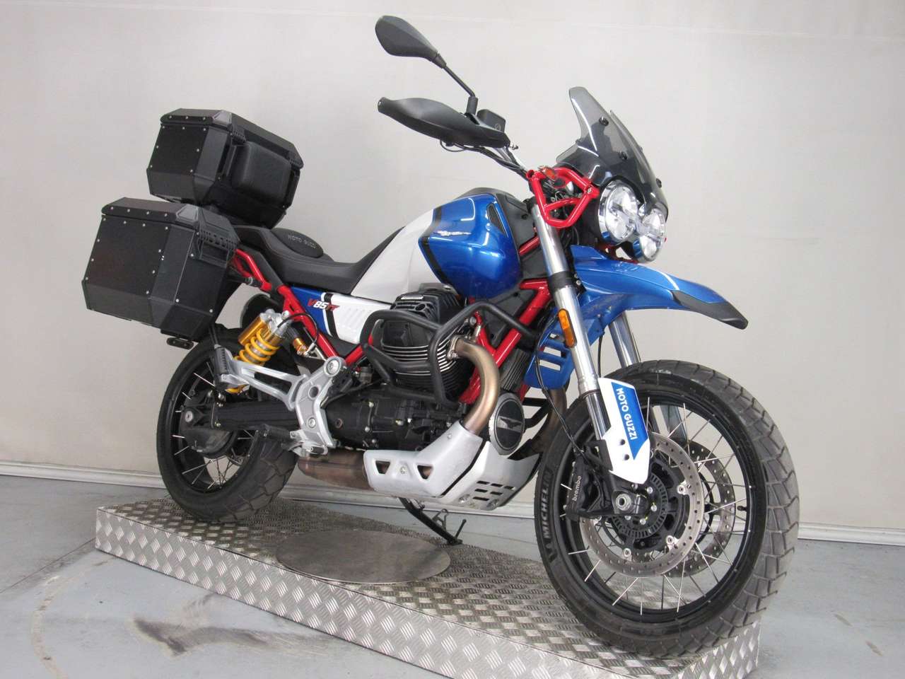 Moto Guzzi V 850 TT TRAVEL EDITION