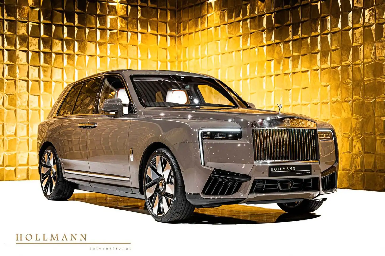 Rolls-Royce Cullinan SERIES II Braun - 1
