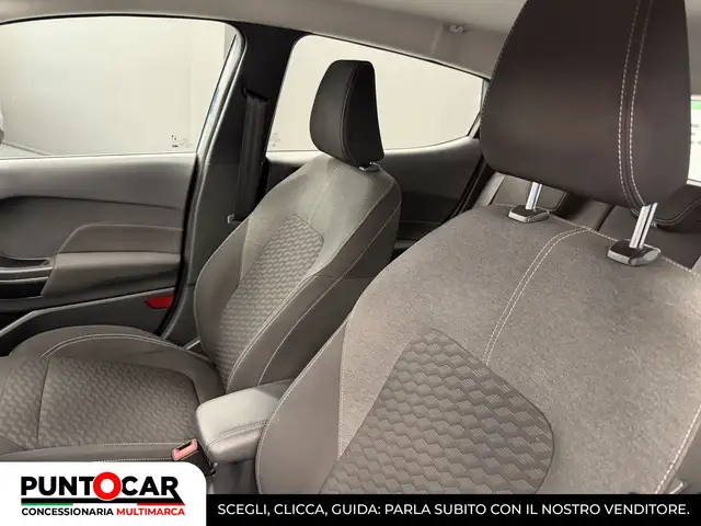 Ford Fiesta view 15
