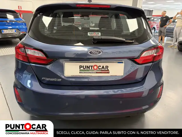 Ford Fiesta view 5