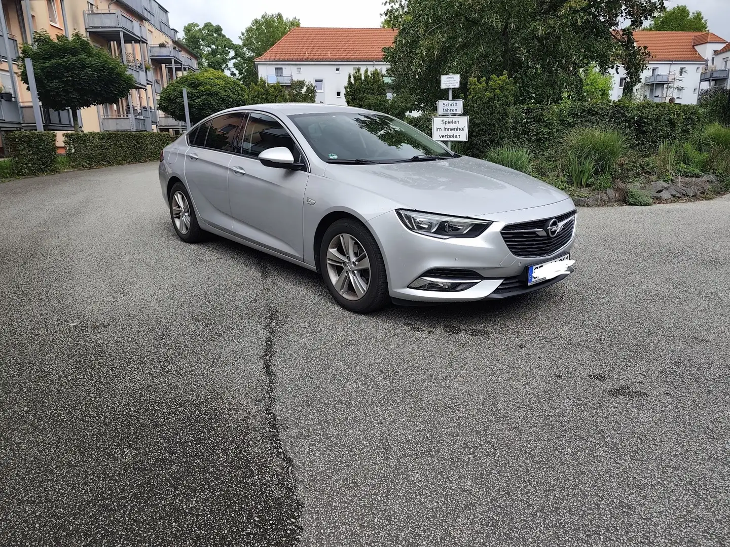 Opel Insignia Edition Grau - 2