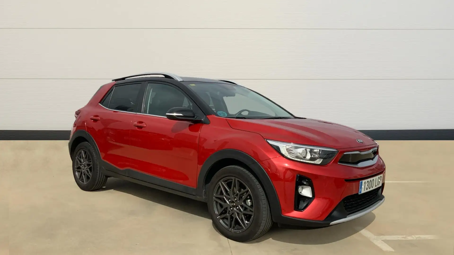 Kia Stonic 1.0 T-GDi Eco-Dynamic Black Edition 100 - 1