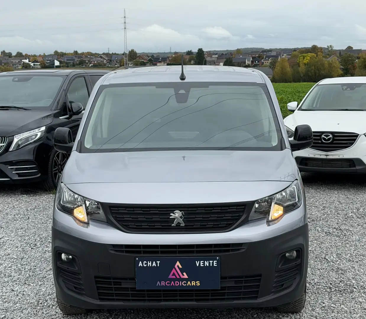 Peugeot Partner 3 PLACES - CARPLAY - AIR CO - CARNET PEUGEOT Grijs - 2