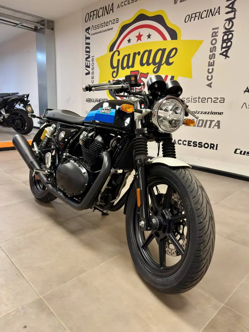 Royal Enfield Continental GT Šedá - 2