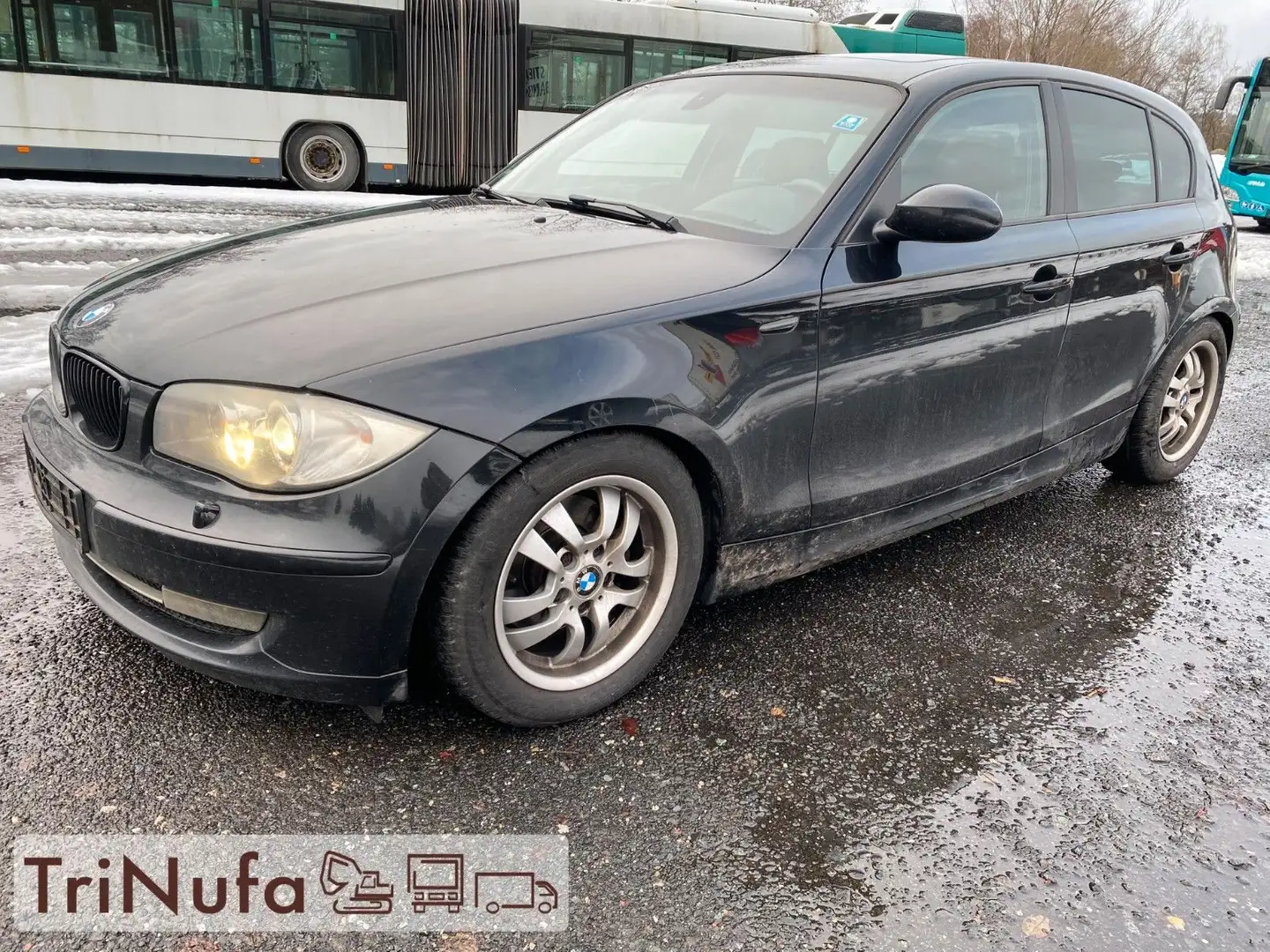 BMW 120 d | M-Paket | Xenon | Navi | Noir - 2