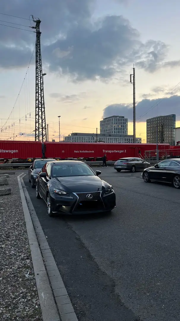 Lexus IS 200 200t F Sport - 1