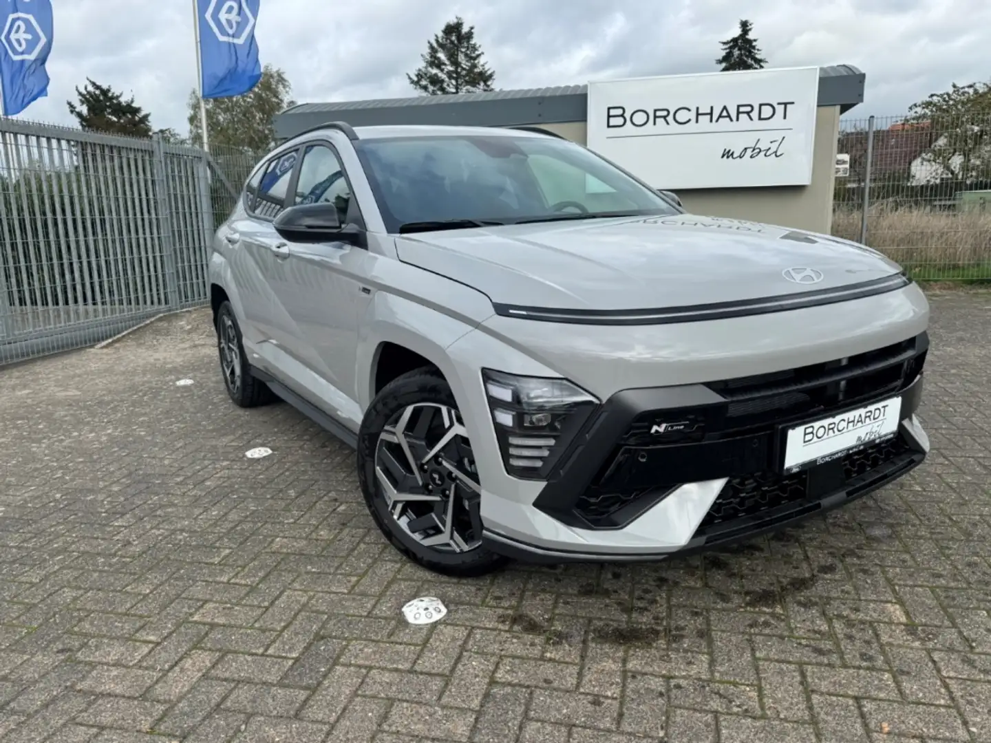 Hyundai KONA N-Line*138PS*Sitzhei. vorne&hinten*Navi*Kamera* Gris - 2