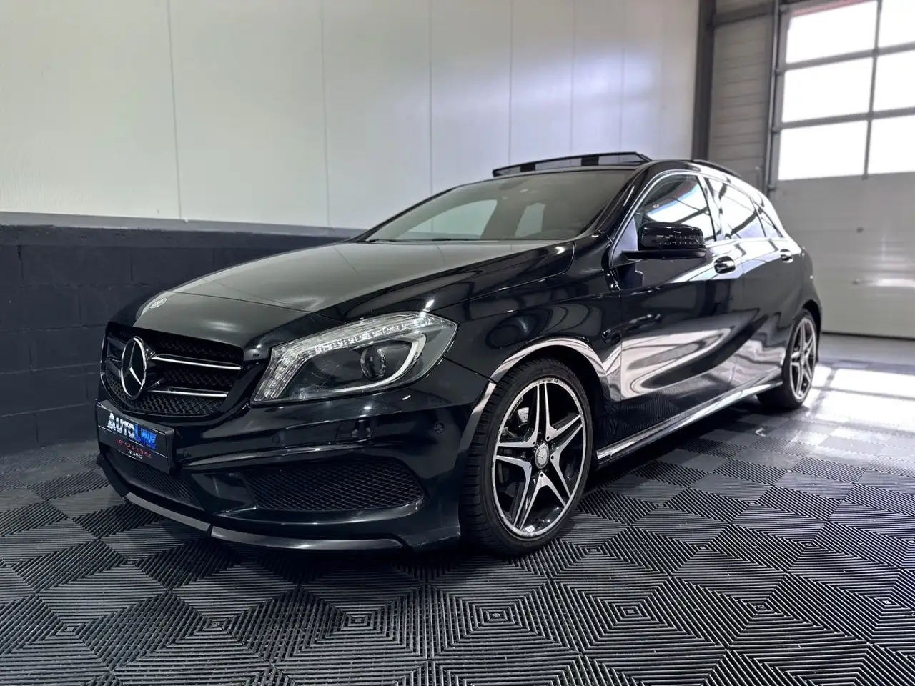 Mercedes-Benz A 180