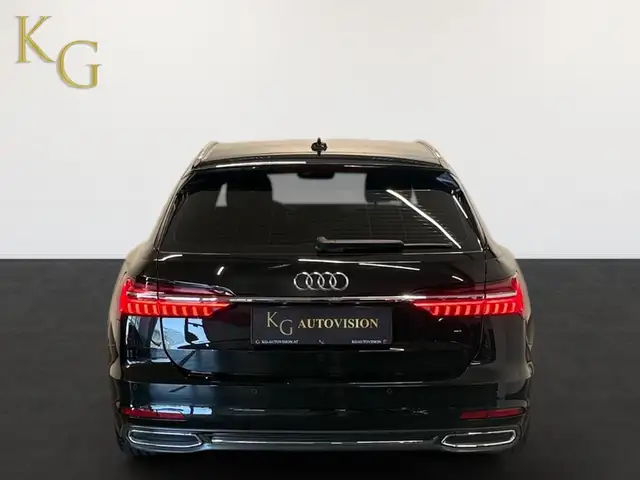 Audi A6 view 6