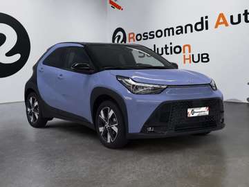Aygo X 1.5 IBRIDA Icon