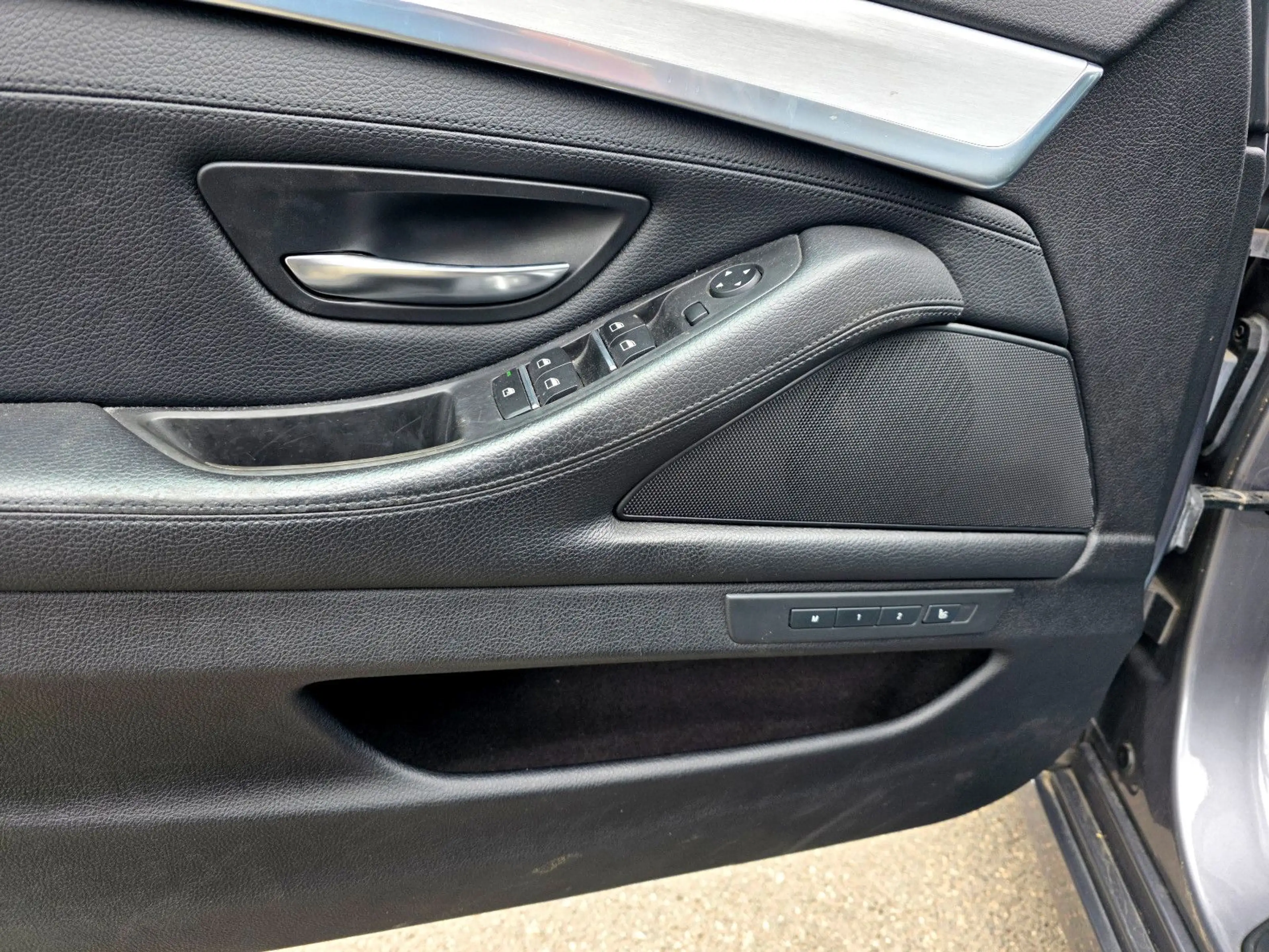 BMW 525 d xDrive 2.Hand/LED/Navi/4x Shz/Leder/4x4 — photo 10
