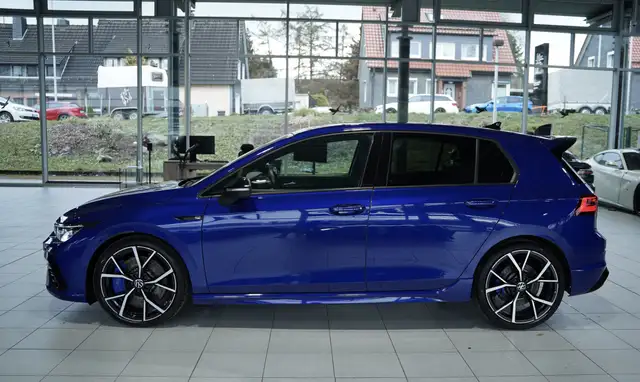Volkswagen Golf view 10