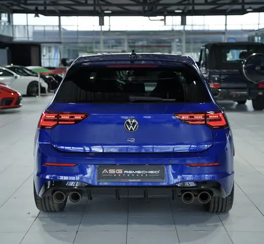 Volkswagen Golf view 8