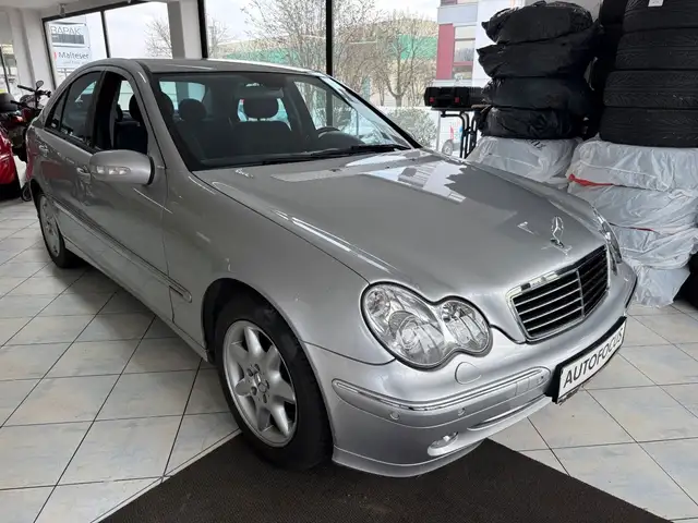 Mercedes-Benz C 200 Kompressor Limousine Avantgarde