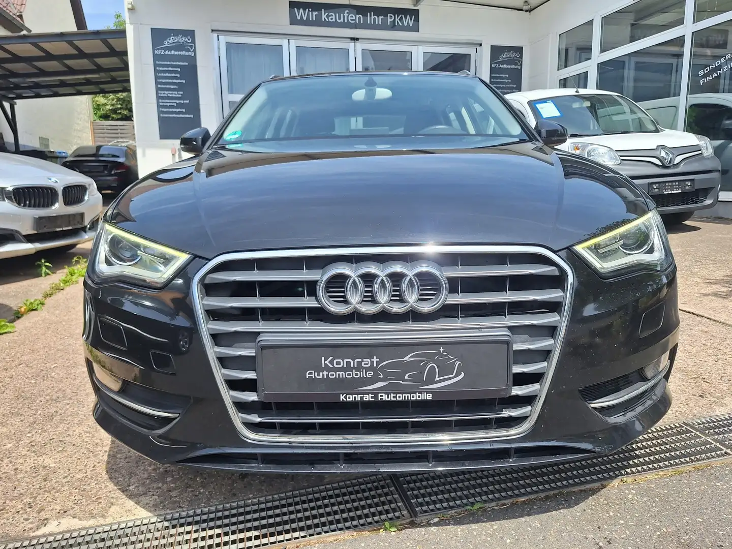 Audi A3 1.4 TFSI Sportback Attraction Xenon Navi Schwarz - 2