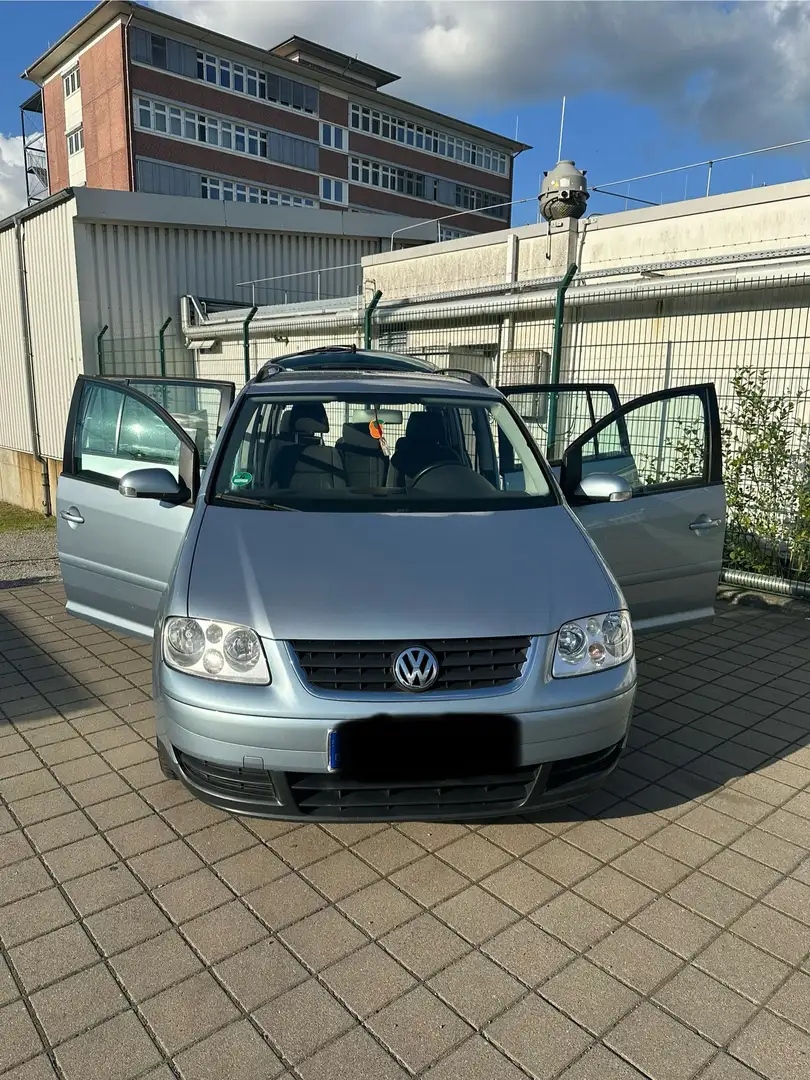 Volkswagen Touran 1.9 TDI TÜV BIS 01/2026 // 2500€ VB - 1