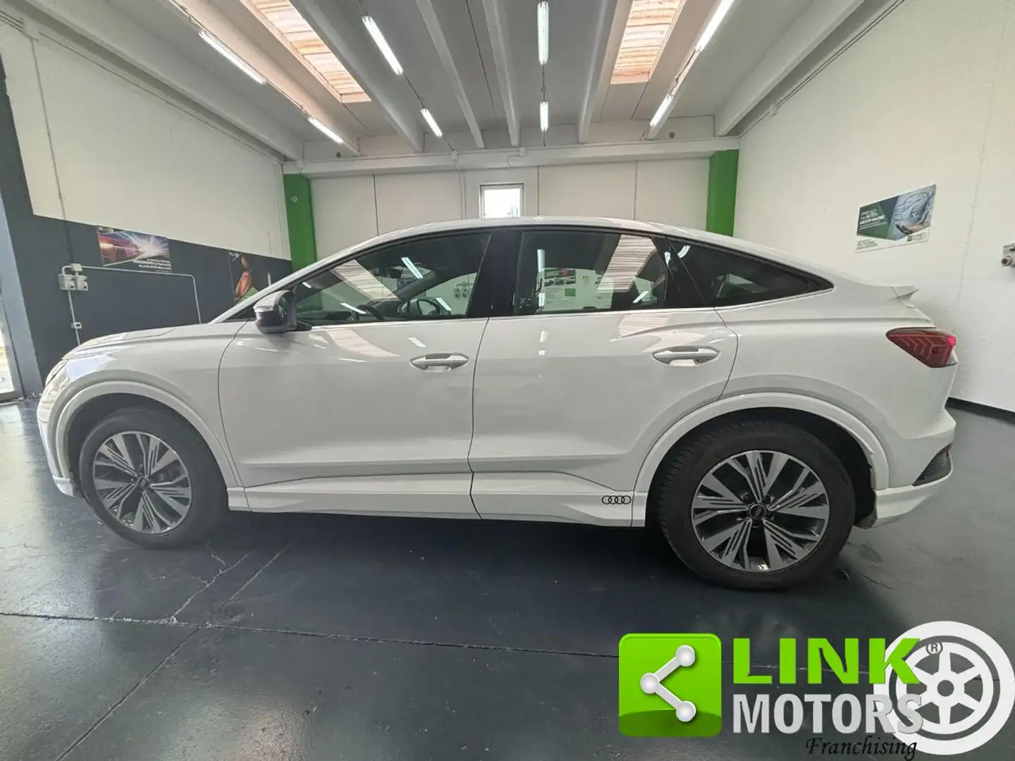 Audi Q4 e-tron Q4 40 e-tron Unico Proprietario pari al nuovo Bianco - 2